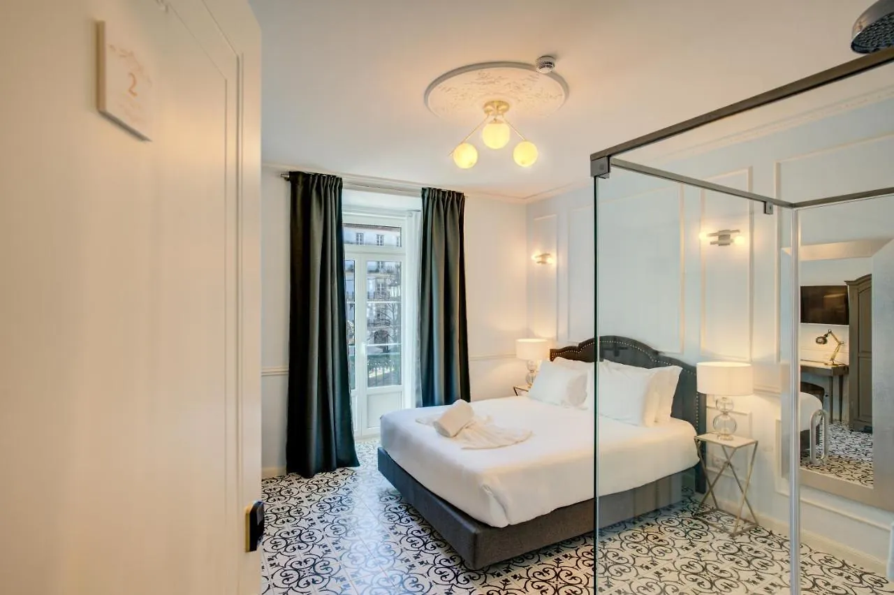 Solar Dos Poetas Hotell Lisboa 2*,